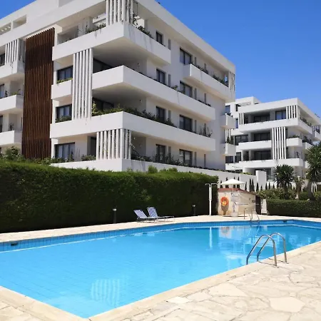 Appartement In Heart Of Tourist Area Of *
